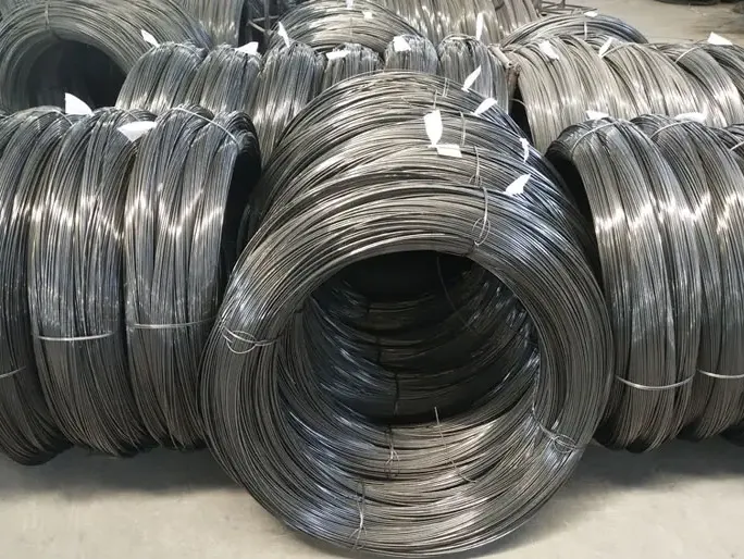 Sreang Cruach Earraigh Galvanized